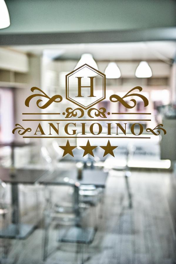Angioino & 3* Naples