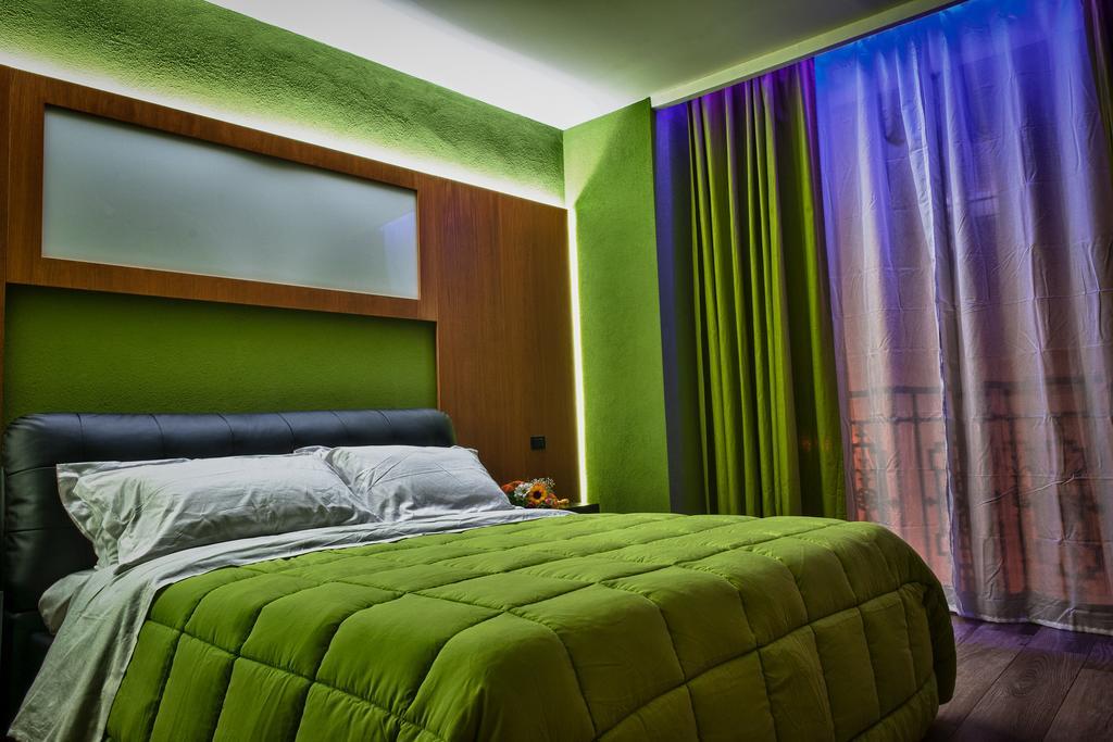 Hotel Angioino & 3*