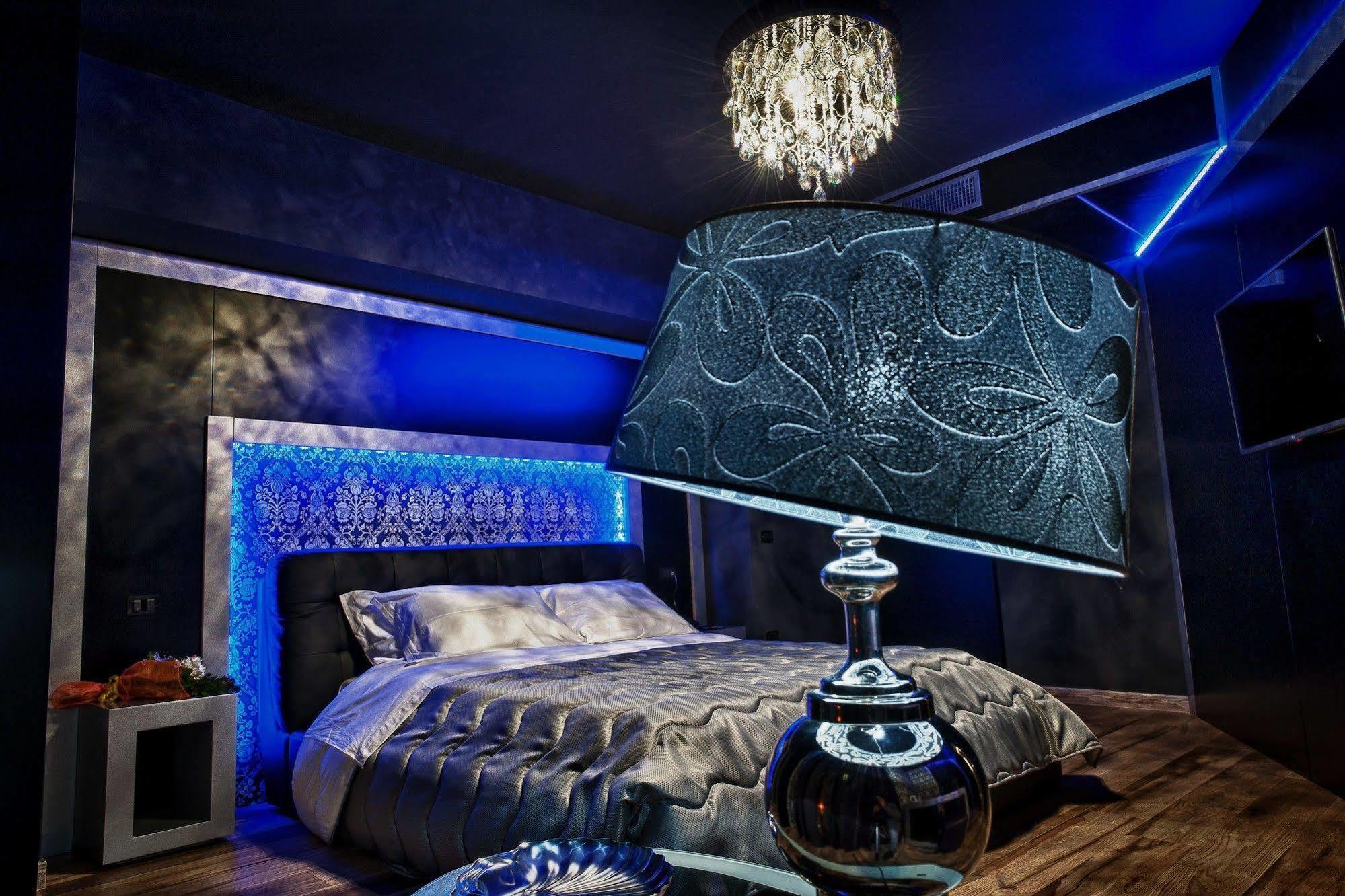 Angioino & Hotel 3*