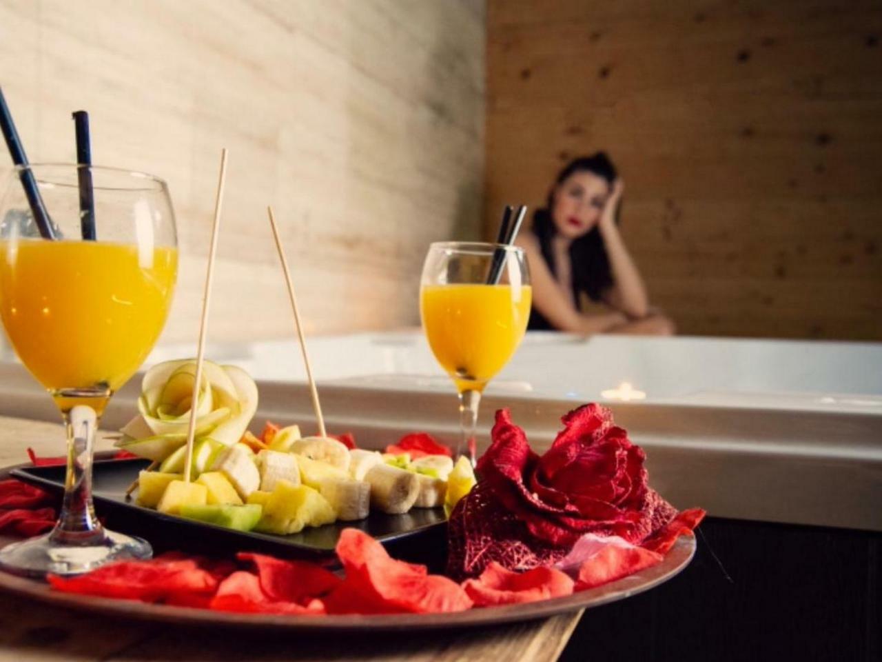 Hotel Angioino & 3*